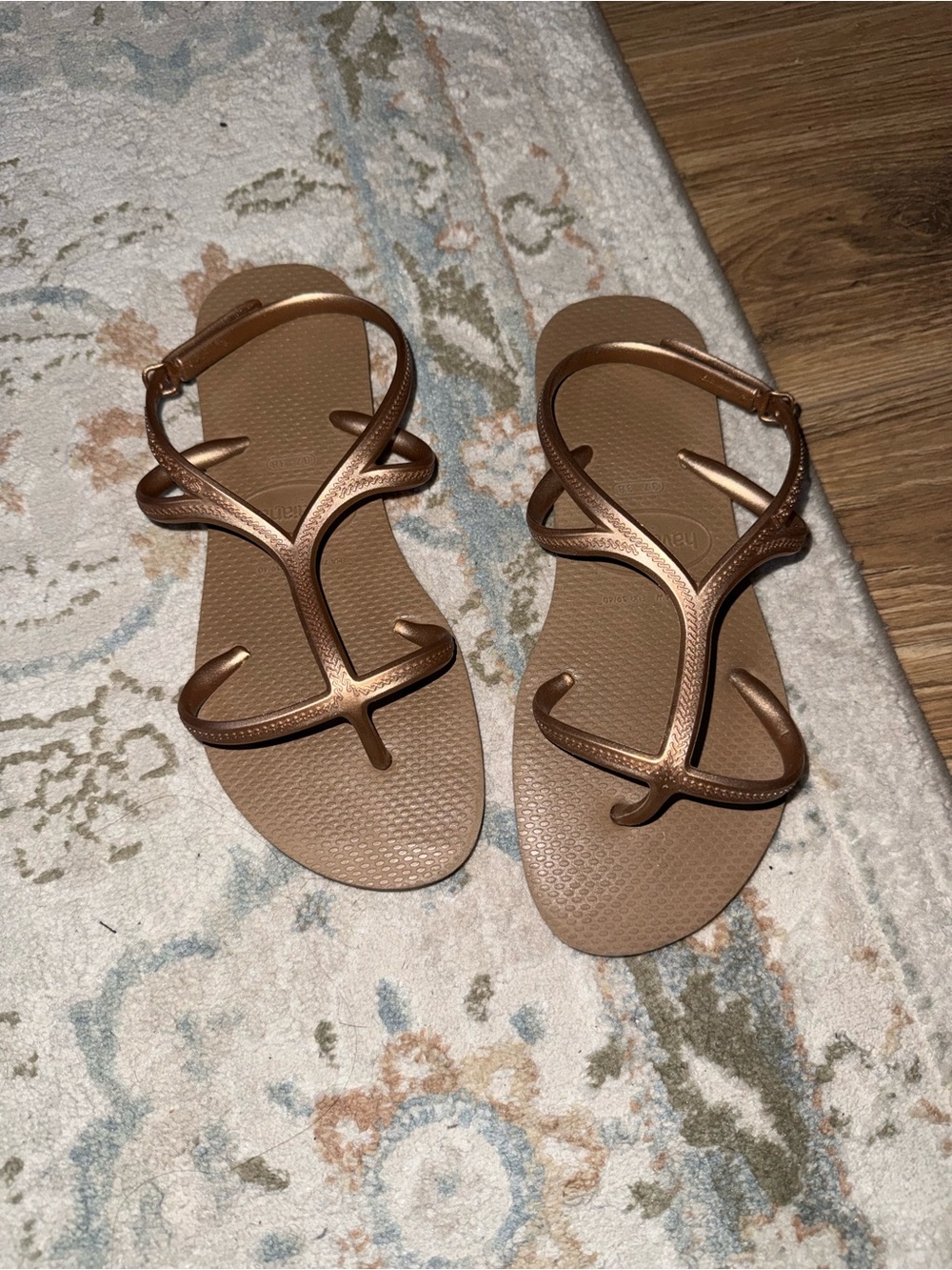 Havaianas Metallic Bronze Strappy Women's Sandals